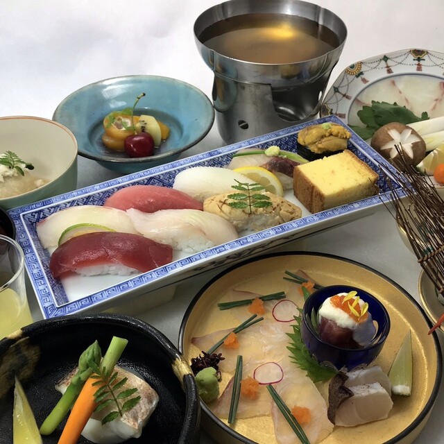 寿司 河庄 本店  (天神南/寿司)