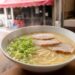 ふくちゃんラーメン田隈本店の豚骨ラーメンを実写参考で再構成したイメージ